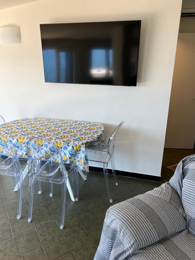 Nautilus Vista Mare Mozzafiato A 180 Gradi- Posto Auto Privato - 2 Camere Matrimoniali Piu 1 Divano Letto Singolo-Sky,Netflix-Wifi 200Mg Rapallo Exterior foto