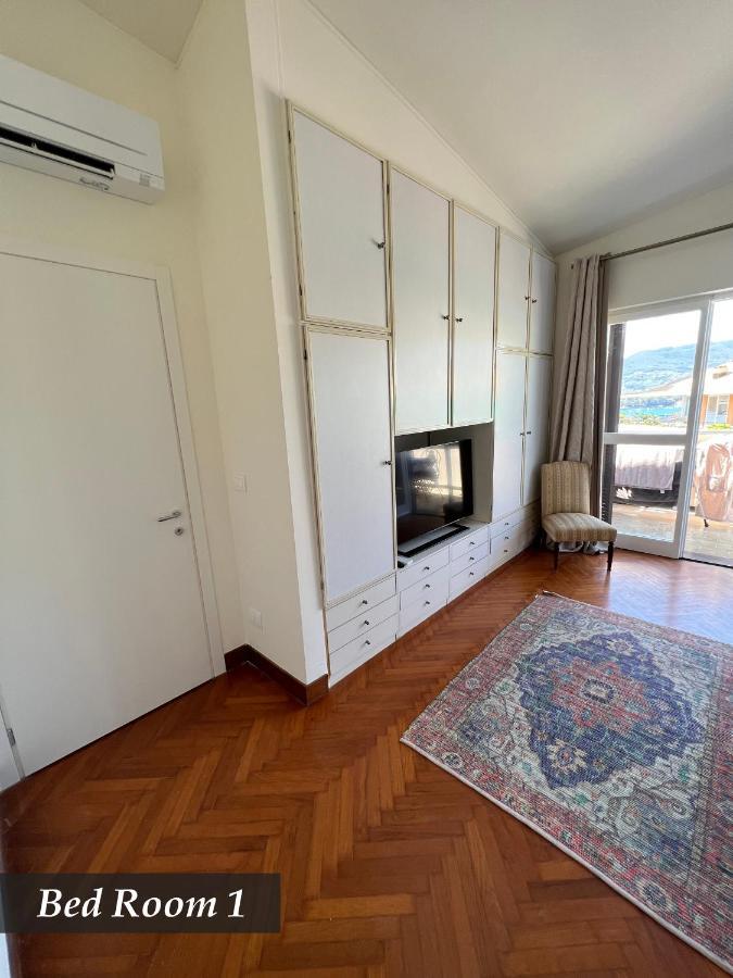 Nautilus Vista Mare Mozzafiato A 180 Gradi- Posto Auto Privato - 2 Camere Matrimoniali Piu 1 Divano Letto Singolo-Sky,Netflix-Wifi 200Mg Rapallo Exterior foto