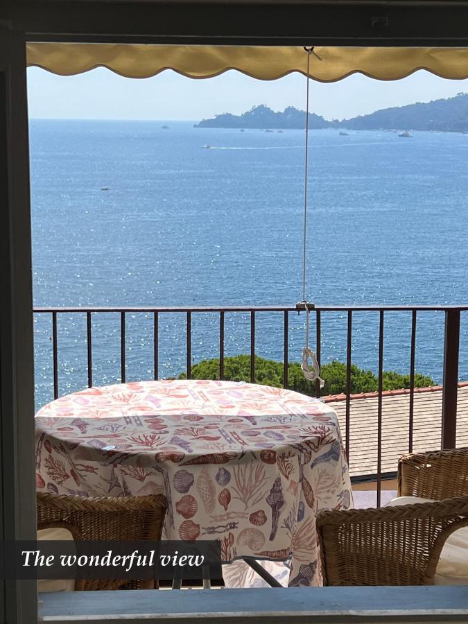 Nautilus Vista Mare Mozzafiato A 180 Gradi- Posto Auto Privato - 2 Camere Matrimoniali Piu 1 Divano Letto Singolo-Sky,Netflix-Wifi 200Mg Rapallo Exterior foto